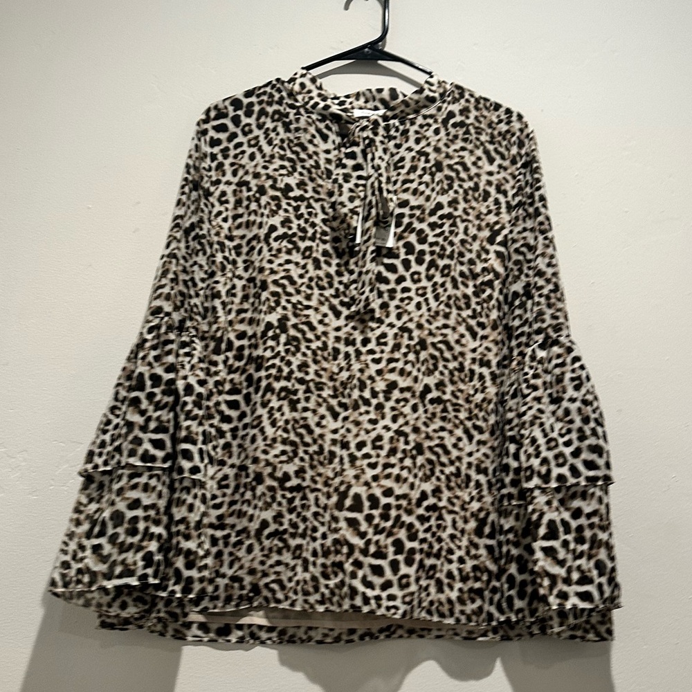 Calvin Klein Women’s Long Bell Sleeves Size Large New NWT